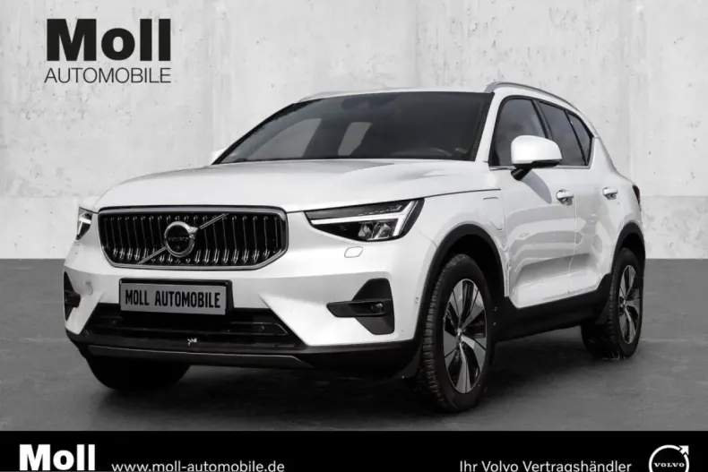 Volvo XC40 din 2023 cu 5.923 km - oferta VOL223970 - foto 1