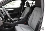 Volvo XC40 din 2023 cu 5.923 km - oferta VOL223970 - foto 7