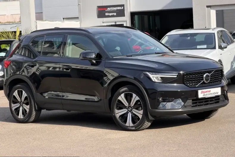 Volvo XC40 din 2022 cu 42.700 km - oferta VOL223972 - foto 5