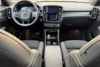 Volvo XC40 din 2022 cu 42.700 km - oferta VOL223972 - foto 15