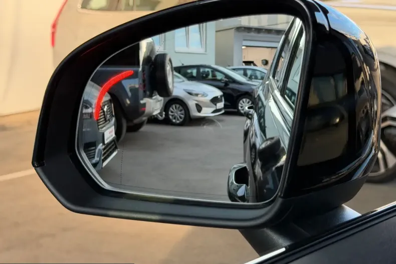 Volvo XC40 din 2022 cu 42.700 km - oferta VOL223972 - foto 18