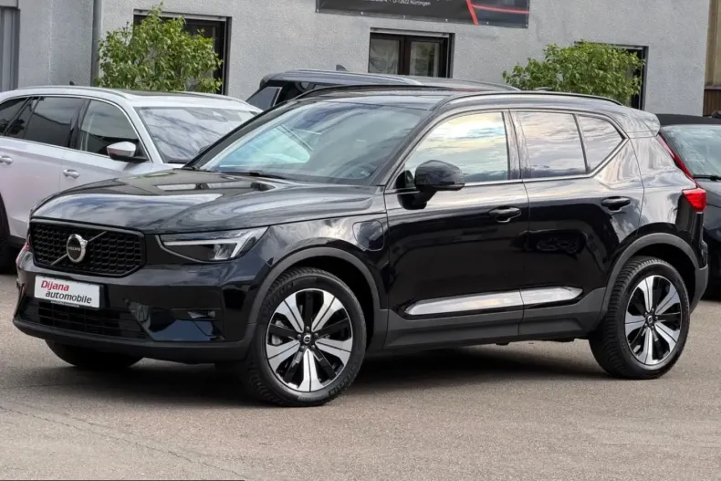 Volvo XC40 din 2022 cu 42.700 km - oferta VOL223972 - foto 19