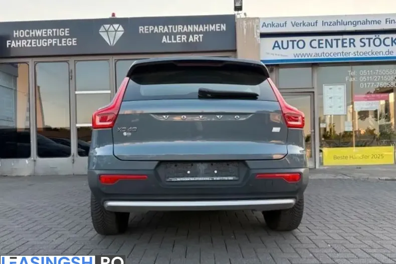 Volvo XC40 din 2022 cu 47.968 km - oferta VOL223973 - foto 9