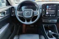 Volvo XC40 din 2022 cu 47.968 km - oferta VOL223973 - foto 15