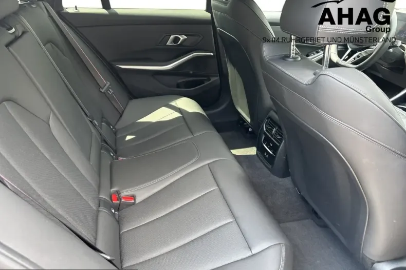 BMW 330 (Seria 3) din 2025 cu 12.250 km - oferta BMW223977 - foto 9
