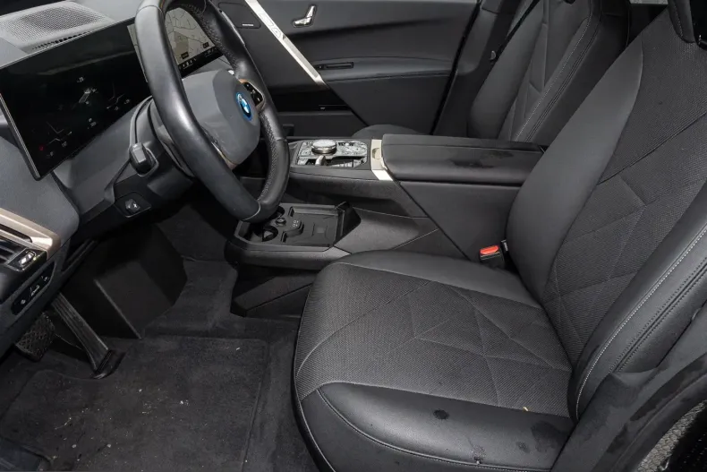 BMW iX din 2024 cu 23.500 km - oferta BMW223978 - foto 12