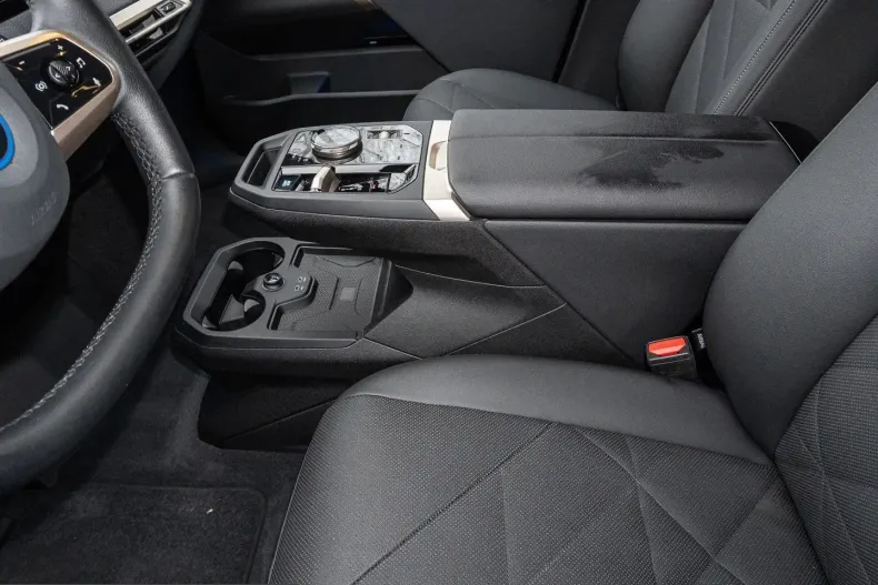BMW iX din 2024 cu 23.500 km - oferta BMW223978 - foto 13