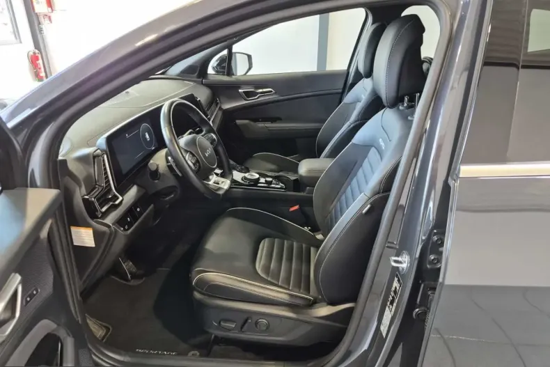 Kia Sportage din 2023 cu 12.158 km - oferta KIA223979 - foto 8
