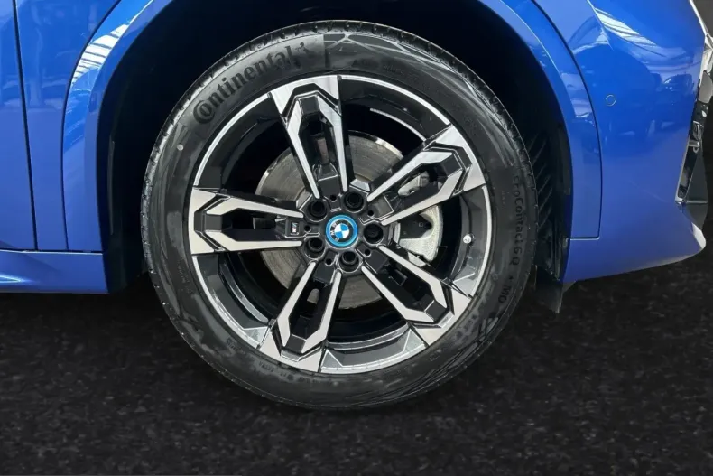 BMW iX2 (Seria X) din 2025 cu 15.200 km - oferta BMW223991 - foto 4