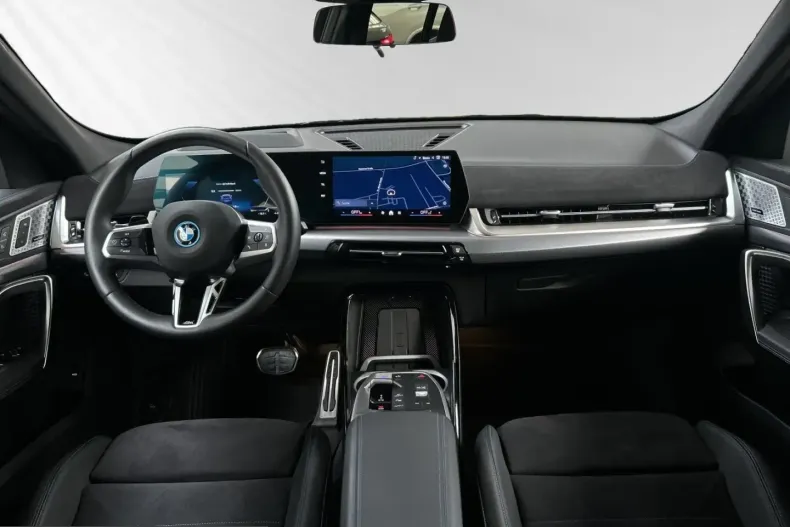 BMW iX2 (Seria X) din 2025 cu 15.200 km - oferta BMW223991 - foto 6