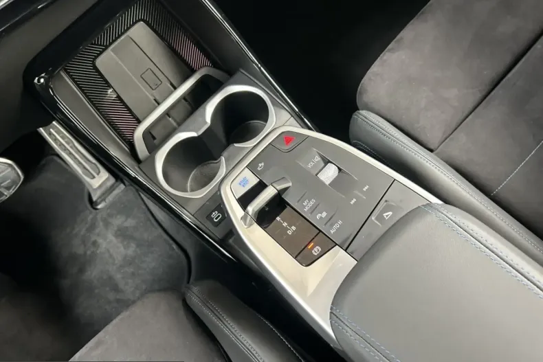 BMW iX2 (Seria X) din 2025 cu 15.200 km - oferta BMW223991 - foto 10