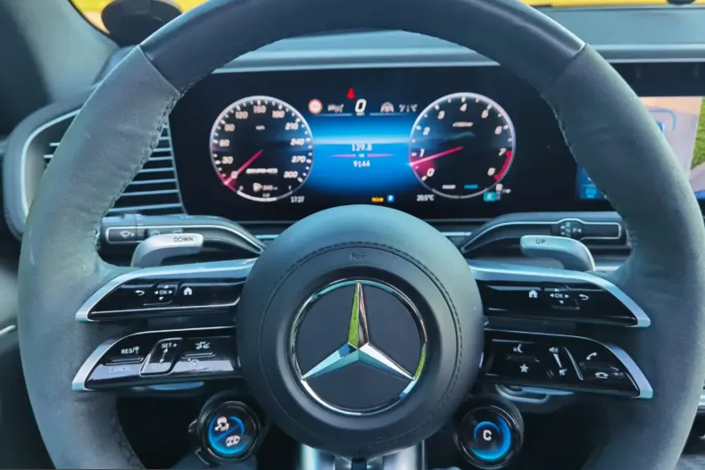 Mercedes-Benz GLE 63 AMG (Clasa GLE) din 2023 cu 9.250 km - oferta MER223992 - foto 17