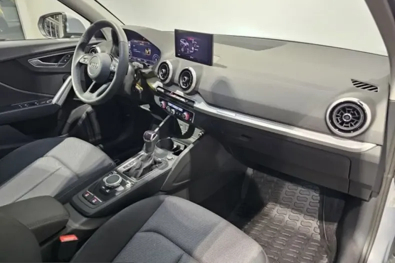 Audi Q2 din 2024 cu 16.660 km - oferta AUD223993 - foto 18