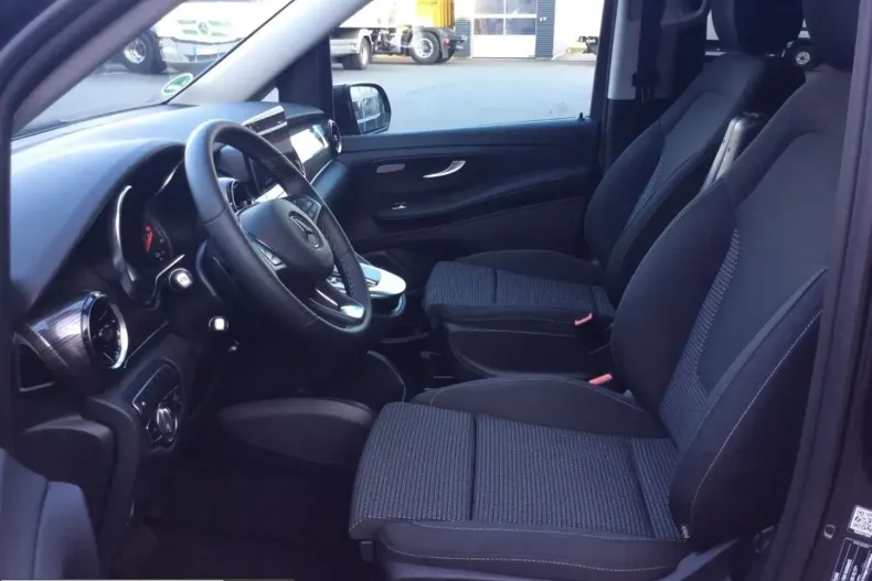 Mercedes-Benz EQV din 2023 cu 28.000 km - oferta MER223995 - foto 11