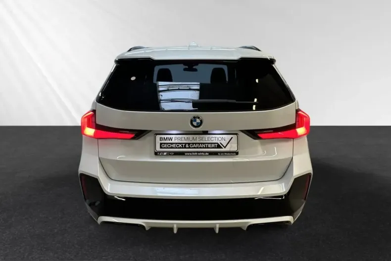 BMW X1 (Seria X) din 2024 cu 9.261 km - oferta BMW223996 - foto 4