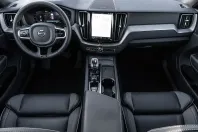 Volvo XC60 din 2023 cu 18.789 km - oferta VOL223998 - foto 9