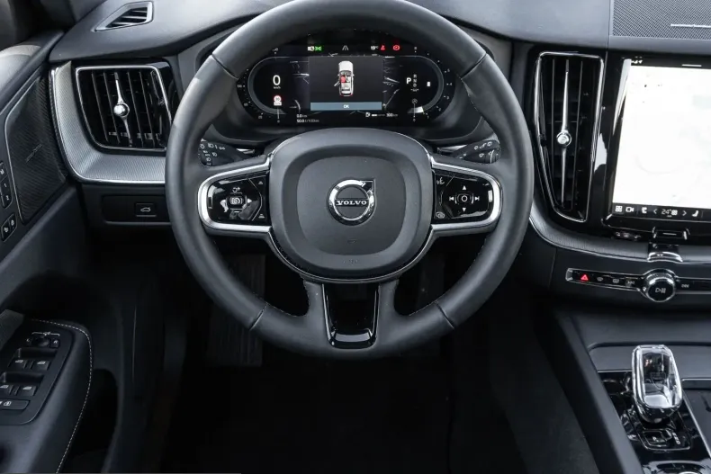 Volvo XC60 din 2023 cu 18.789 km - oferta VOL223998 - foto 10