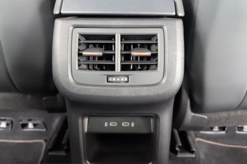 Cupra Ateca din 2023 cu 17.843 km - oferta CUP224000 - foto 17