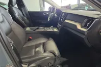 Volvo XC60 din 2022 cu 38.055 km - oferta VOL224001 - foto 11