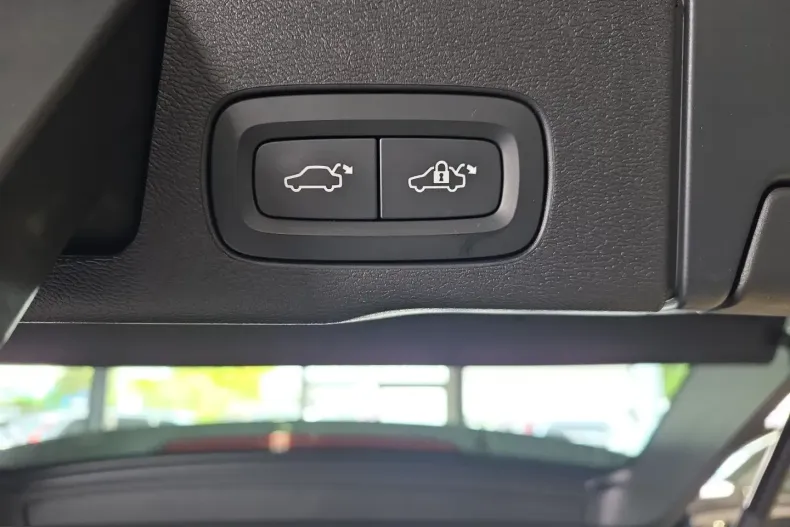 Volvo XC60 din 2022 cu 38.055 km - oferta VOL224001 - foto 17