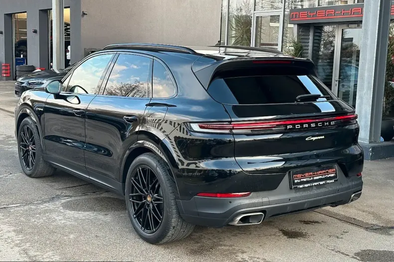 Porsche Cayenne din 2024 cu 9.900 km - oferta POR224008 - foto 5