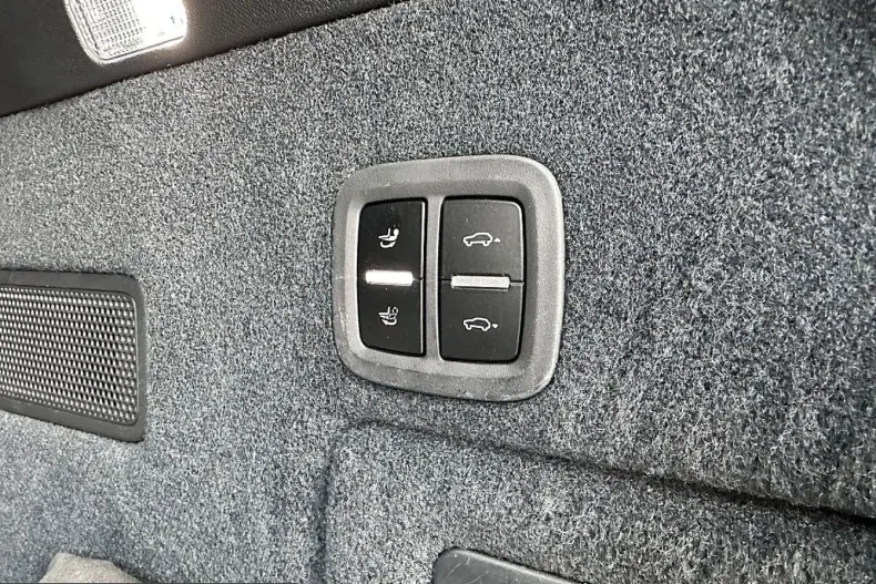 Porsche Cayenne din 2024 cu 9.900 km - oferta POR224008 - foto 9