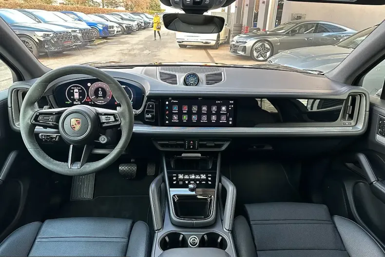 Porsche Cayenne din 2024 cu 9.900 km - oferta POR224008 - foto 14