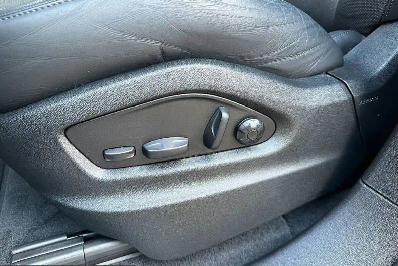 Porsche Cayenne din 2024 cu 9.900 km - oferta POR224008 - foto 19