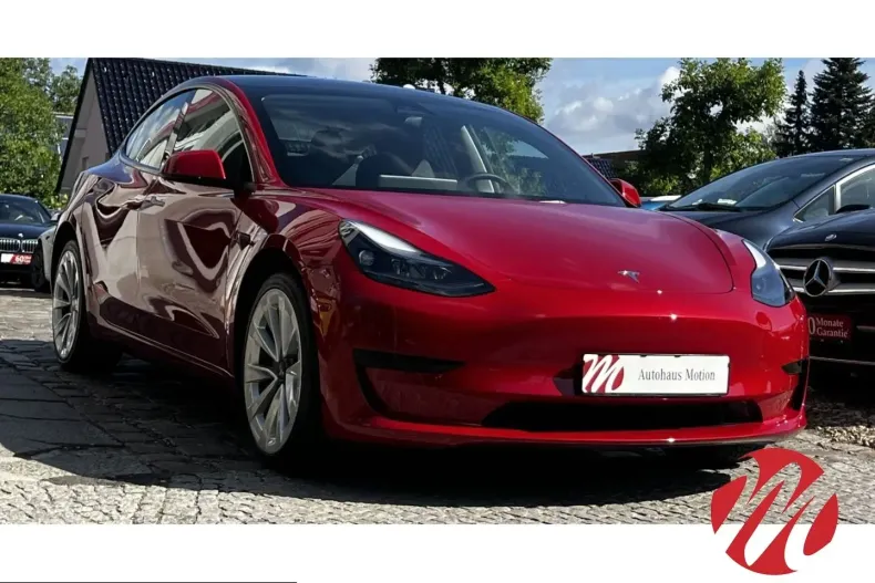Tesla Model 3 din 2022 cu 6.000 km - oferta TES224011 - foto 4