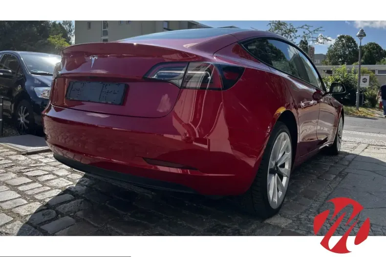 Tesla Model 3 din 2022 cu 6.000 km - oferta TES224011 - foto 6