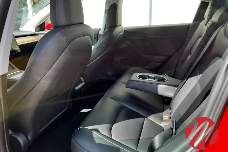 Tesla Model 3 din 2022 cu 6.000 km - oferta TES224011 - foto 14
