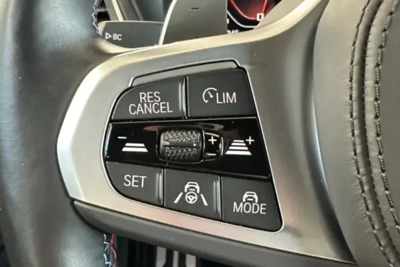 BMW X4 (Seria X) din 2023 cu 12.900 km - oferta BMW224012 - foto 13