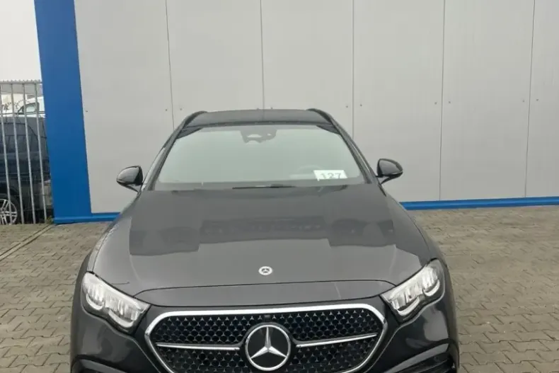 Mercedes-Benz E 200 (Clasa E) din 2024 cu 9.518 km - oferta MER224013 - foto 2