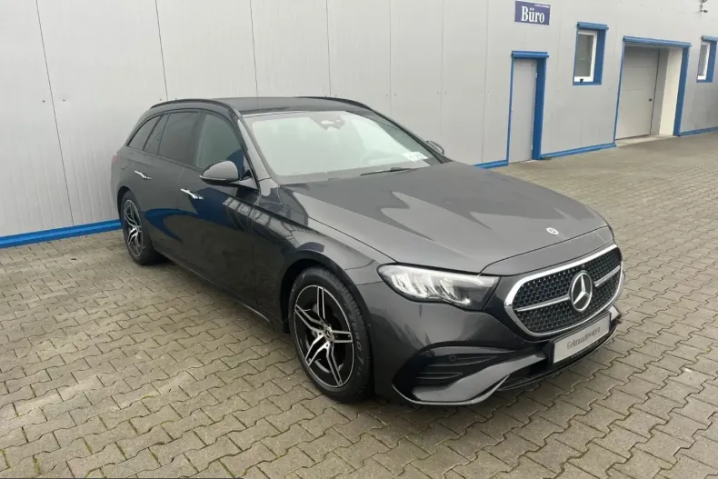Mercedes-Benz E 200 (Clasa E) din 2024 cu 9.518 km - oferta MER224013 - foto 3