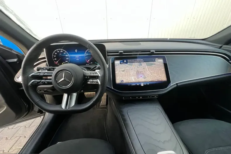 Mercedes-Benz E 200 (Clasa E) din 2024 cu 9.518 km - oferta MER224013 - foto 15