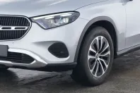 Mercedes-Benz GLC 200 (Clasa GLC) din 2024 cu 7.400 km - oferta MER224018 - foto 4