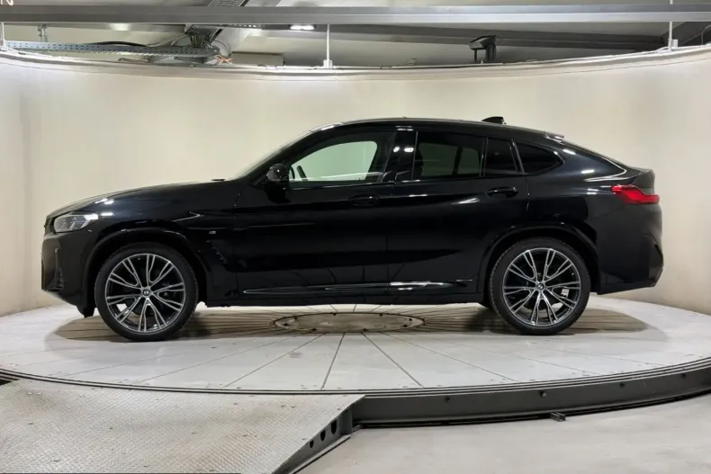 BMW X4 (Seria X) din 2025 cu 11.500 km - oferta BMW224019 - foto 2