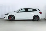 BMW 118i (Seria 1) din 2022 cu 19.443 km - oferta BMW224024 - foto 3