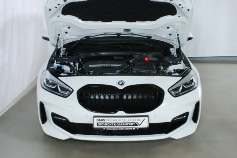 BMW 118i (Seria 1) din 2022 cu 19.443 km - oferta BMW224024 - foto 14