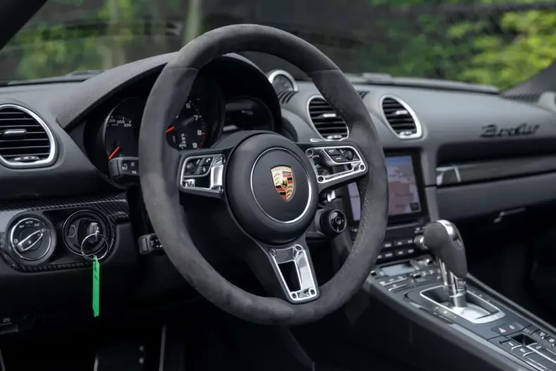 Porsche 718 din 2023 cu 8.228 km - oferta POR224033 - foto 11