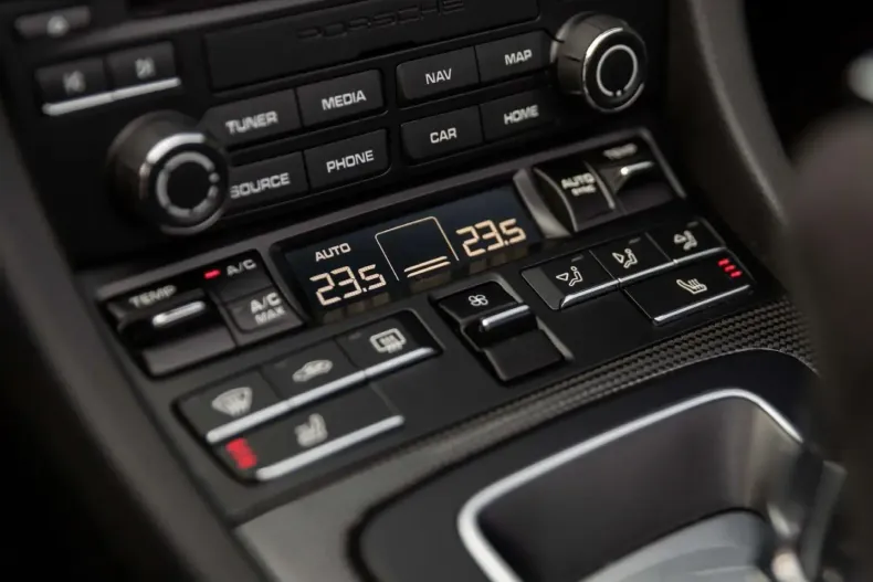 Porsche 718 din 2023 cu 8.228 km - oferta POR224033 - foto 45