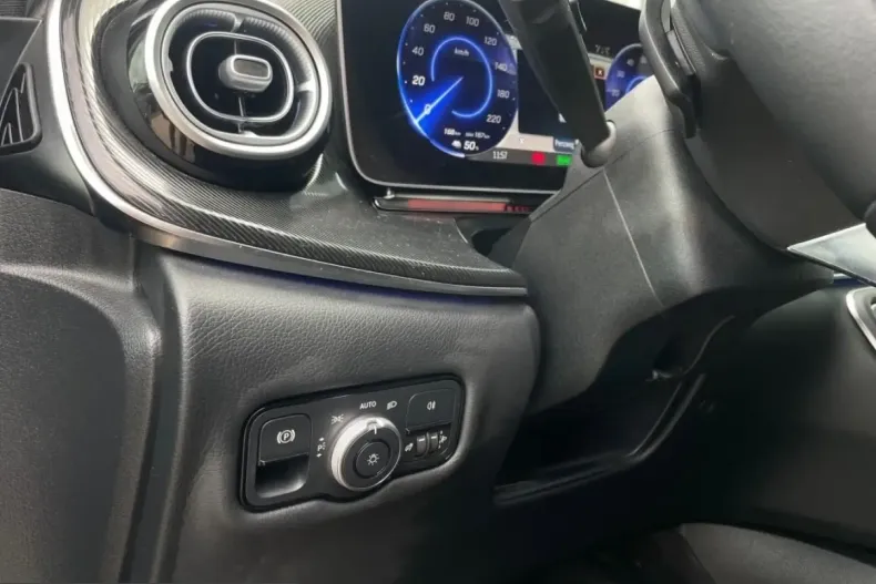 Mercedes-Benz EQV din 2024 cu 19.900 km - oferta MER224034 - foto 4