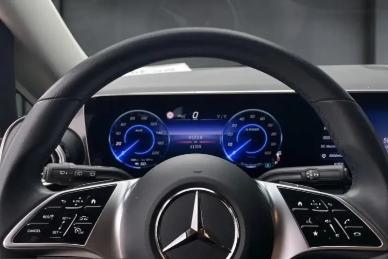Mercedes-Benz EQV din 2024 cu 19.900 km - oferta MER224034 - foto 7