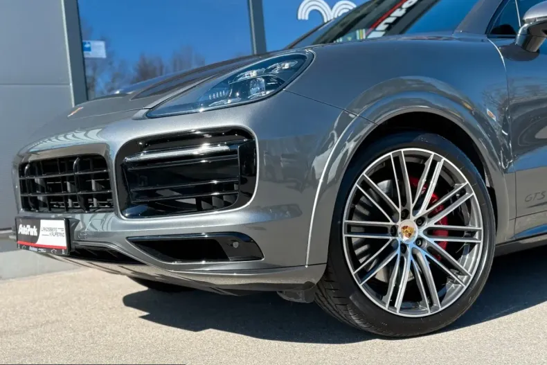 Porsche Cayenne din 2022 cu 21.890 km - oferta POR224036 - foto 3