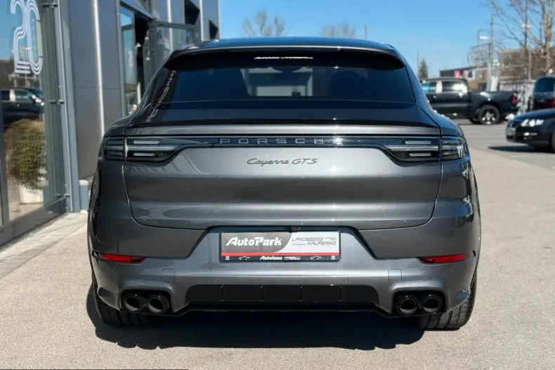 Porsche Cayenne din 2022 cu 21.890 km - oferta POR224036 - foto 6
