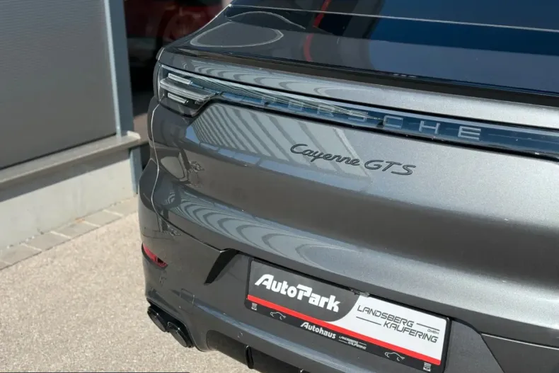 Porsche Cayenne din 2022 cu 21.890 km - oferta POR224036 - foto 7