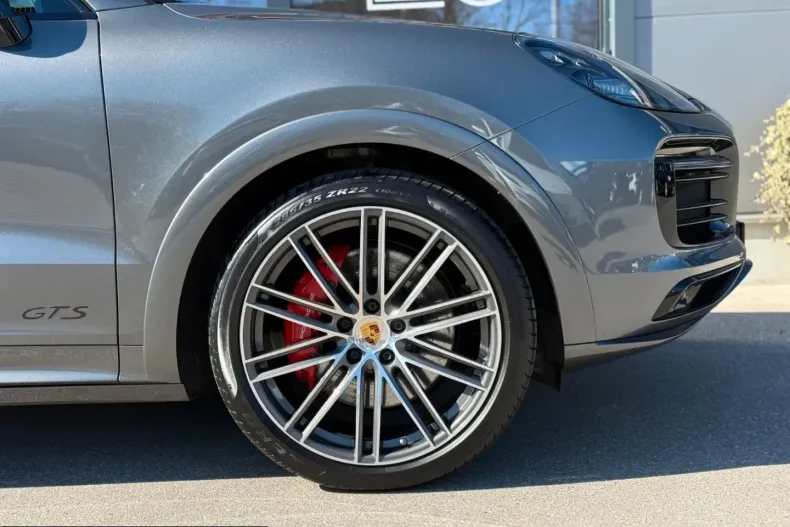 Porsche Cayenne din 2022 cu 21.890 km - oferta POR224036 - foto 11