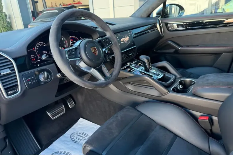 Porsche Cayenne din 2022 cu 21.890 km - oferta POR224036 - foto 16