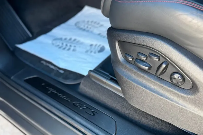 Porsche Cayenne din 2022 cu 21.890 km - oferta POR224036 - foto 19