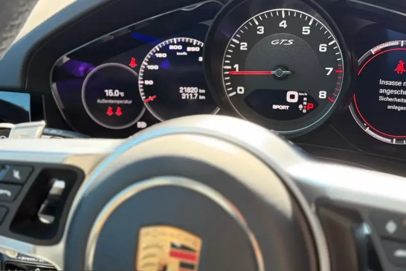 Porsche Cayenne din 2022 cu 21.890 km - oferta POR224036 - foto 22